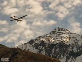 самолет в горах